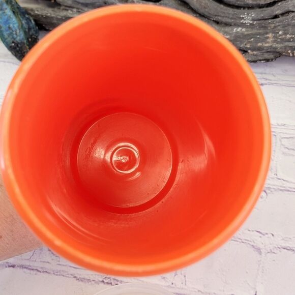 Vintage Tupperware 262-3 Orange Slimline Pitcher With 603-1 Flip Top Pour Lid - Picture 4 of 12